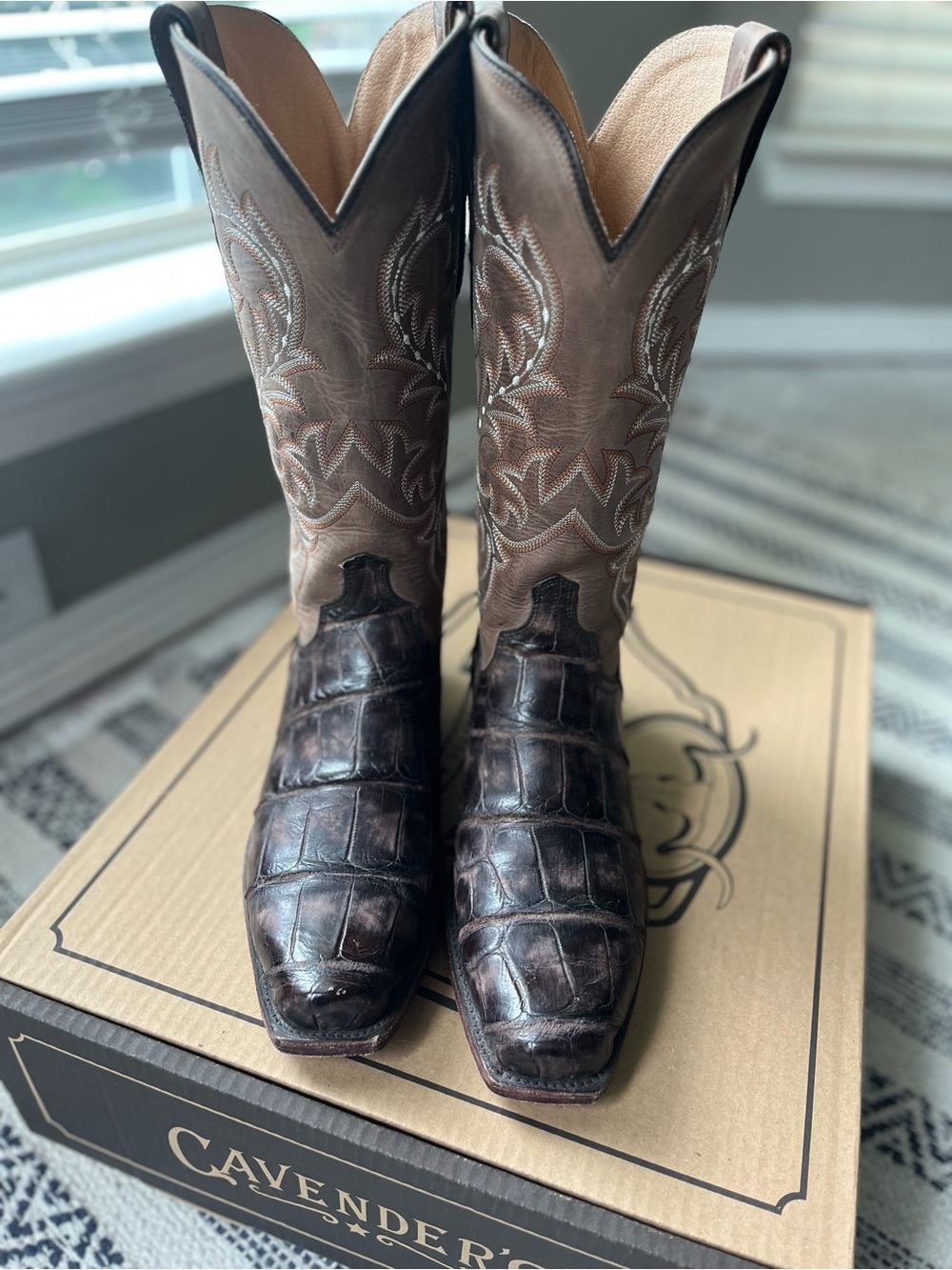 Lucchese alligator Burke boots 8.5D - Picture 6 of 10